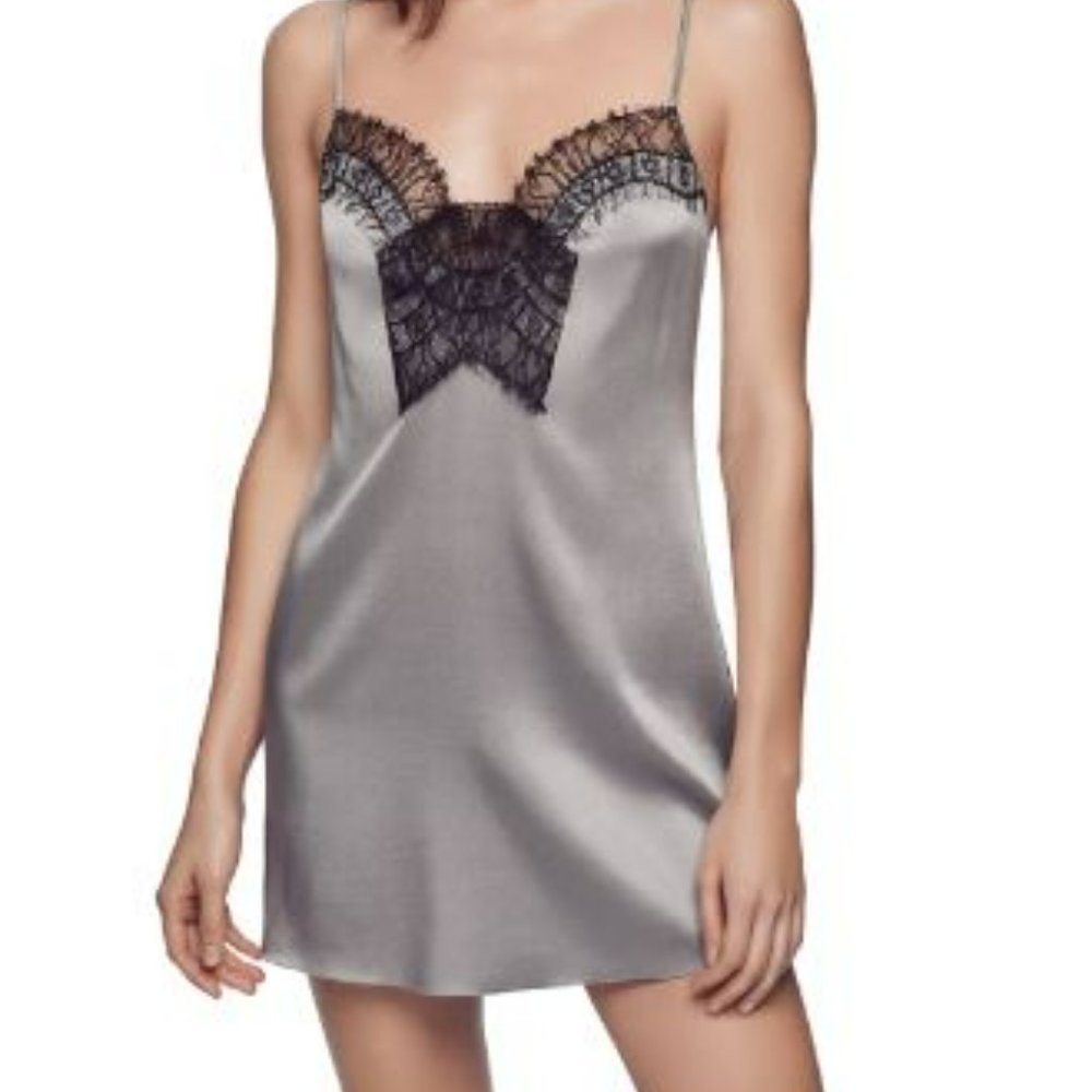NWT Kiki de Montparnasse Lace-Inset Silk Chemise - silver / black (Size: Medium)